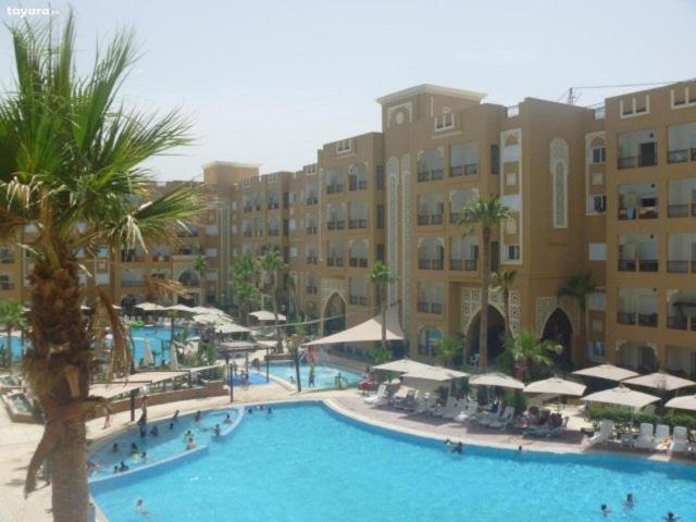 Aqua Folla Appartement *